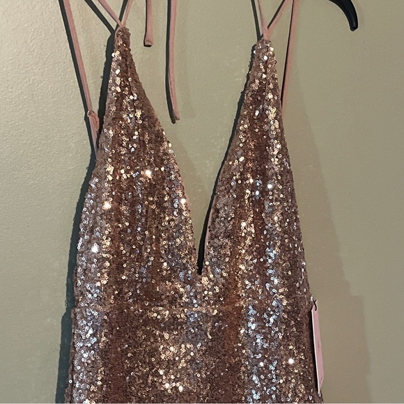 Hello molly sequin dress - Picture 3 of 8